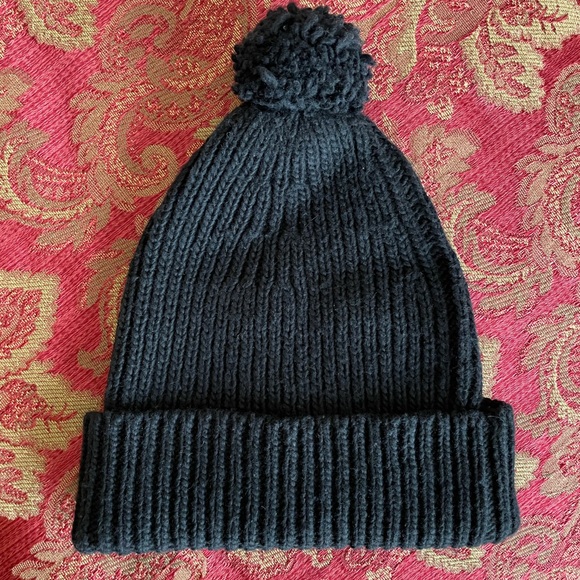 POLO by Ralph Lauren Wool Cashmere Big Pony Beanie - Picture 2 of 2